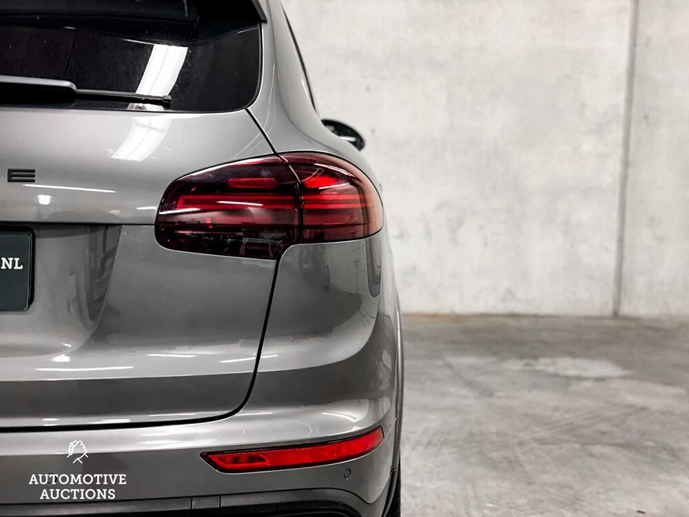 Porsche Cayenne S 4.2 D Sport-Chrono 385PS 2016, RS-055-H