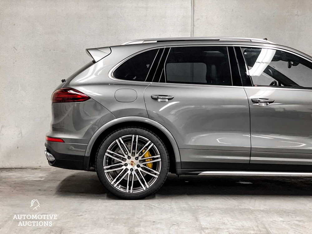Porsche Cayenne S 4.2 D Sport-Chrono 385PS 2016, RS-055-H