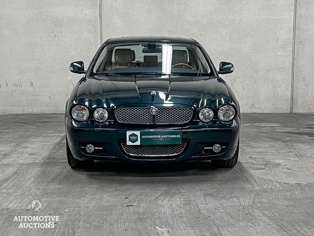 Jaguar XJ8 L 4.2 V8 298PS XJ Executive 2009, T-410-RX