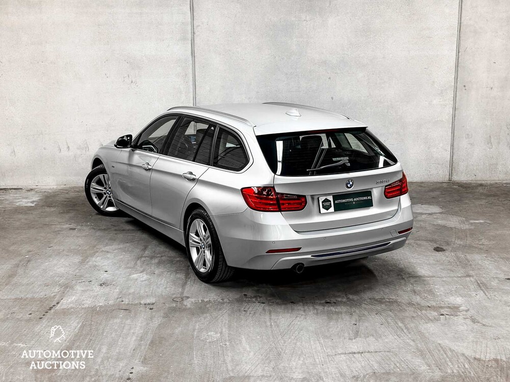 BMW 318d Touring Executive Sport 143PS 2015 3er, 7-ZJX-63