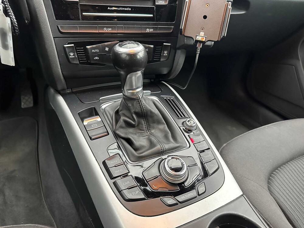 Audi A4 Avant 2.0 TDI Ultra Advance 136PS 2015 -orig. NL-, HL-711-X