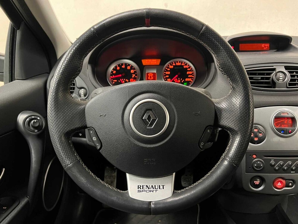 Renault Clio RS 2.0-16V 197PS 2008 ORIG-NL, 29-ZR-LT