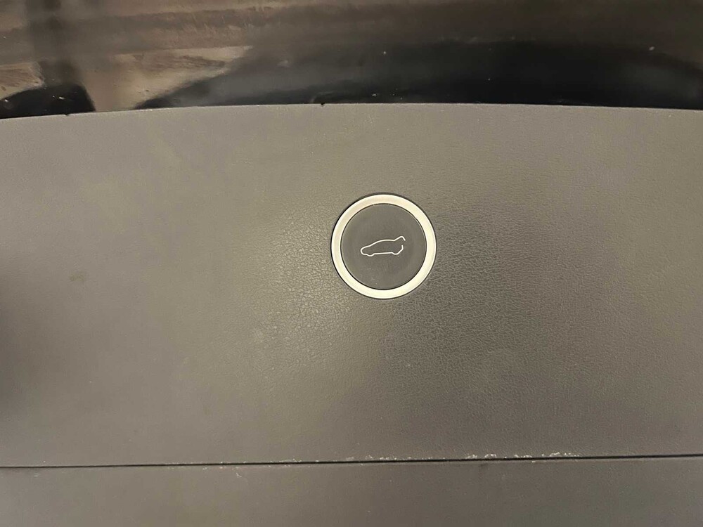 Tesla Model X 75d 6-Sitzer 333PS 2017 -Orig. NL-, PT-595-K