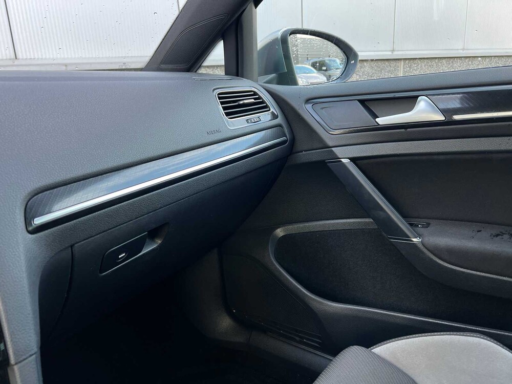 Volkswagen Golf R 2.0 TSI 4Matic 300PS 2014, NH-281-G