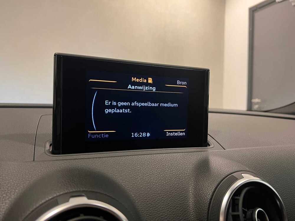 Audi A3 Limousine S-Line 1.4 TFSI 150PS 2014 -Orig. DE-, 6-XHD-73