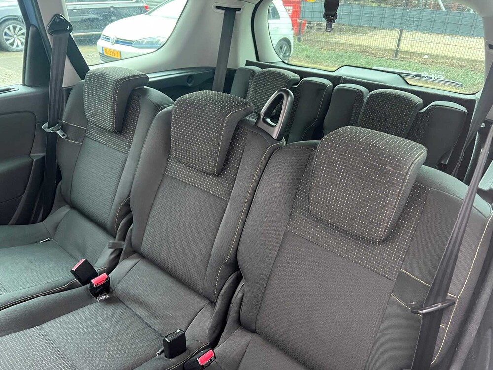 Renault Grand Scénic 1.4 TCe Dynamic 7p 131PS 2010, 75-KVJ-6