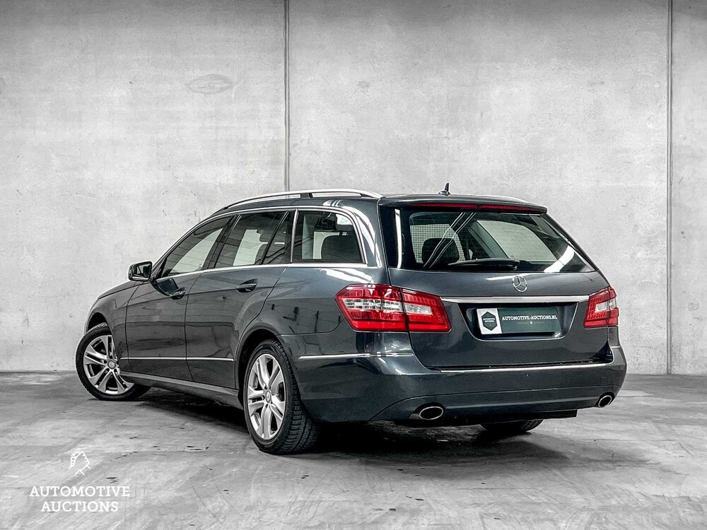 Mercedes-Benz E350 Kombi 3.5 V6 CGI Avantgarde 4Matic 272PS 2010 E-Klasse, K-092-XT