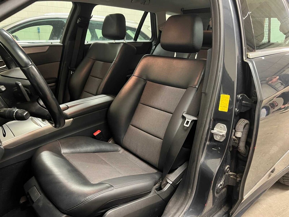 Mercedes-Benz E350 Kombi 3.5 V6 CGI Avantgarde 4Matic 272PS 2010 E-Klasse, K-092-XT