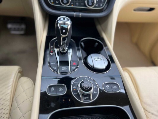 Bentley Bentayga 4.0 V8 549hp 2019, P-417-RR