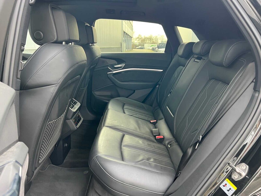 Audi E-Tron 55 Quattro S-Line 95 kWh 360PS 2019, K-549-PH