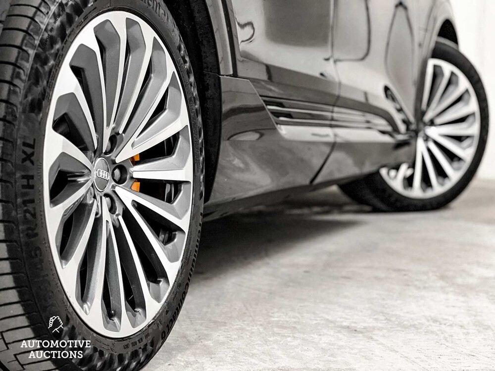 Audi E-Tron 55 Quattro S-Line 95 kWh 360PS 2019, K-549-PH