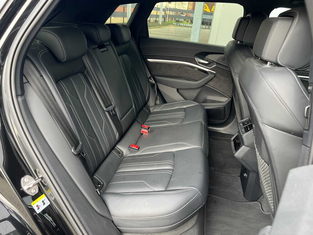 Audi E-Tron 55 Quattro S-Line 95 kWh 360PS 2019, K-549-PH