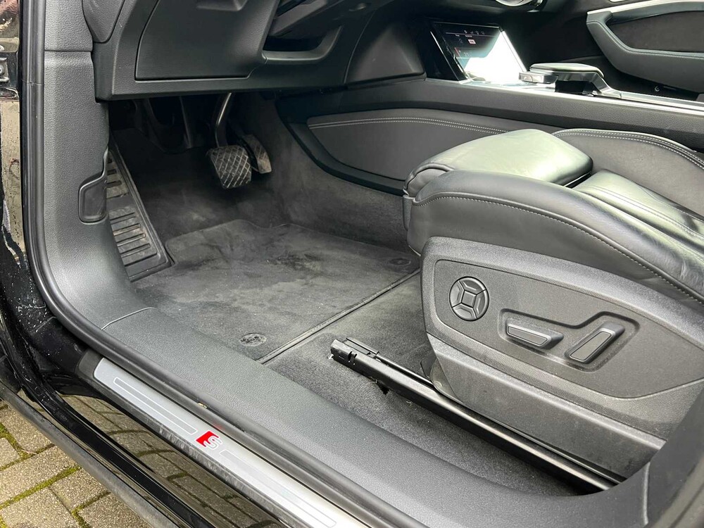 Audi E-Tron 55 Quattro S-Line 95 kWh 360PS 2019, K-549-PH