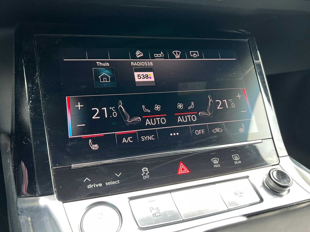 Audi E-Tron 55 Quattro S-Line 95 kWh 360PS 2019, K-549-PH