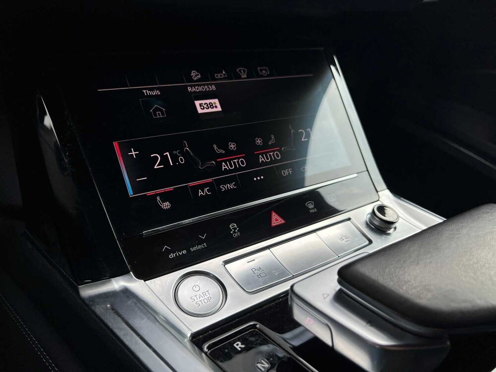 Audi E-Tron 55 Quattro S-Line 95 kWh 360PS 2019, K-549-PH