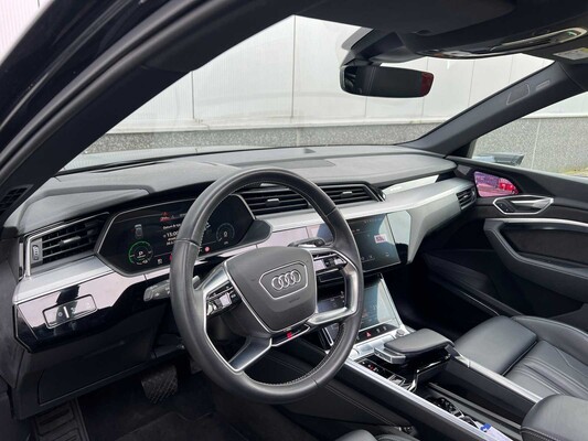 Audi E-Tron 55 Quattro S-Line 95 kWh 360hp 2019, K-549-PH
