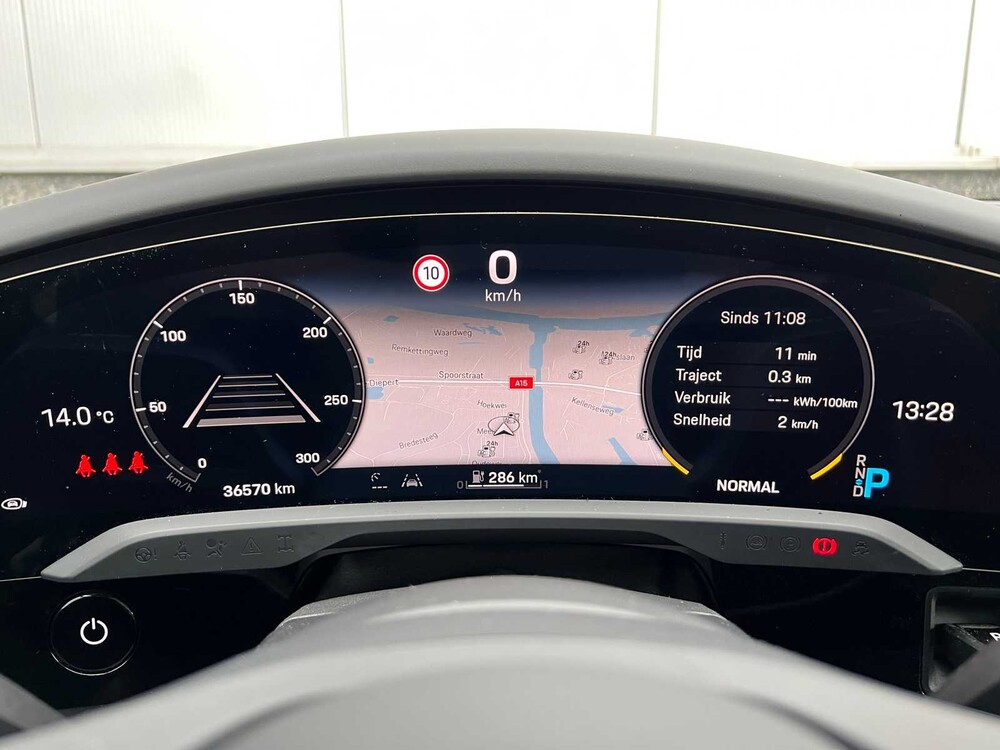 Porsche Taycan Cross Turismo 4 93 kWh 381pk 2021 ORIG-NL, N-035-VJ