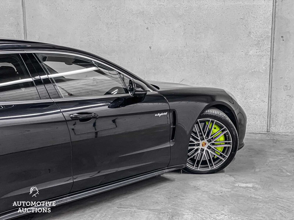 Porsche Panamera Sport Turismo Turbo S E-Hybrid 4.0 V8 680PS 2018 Sport-Chrono