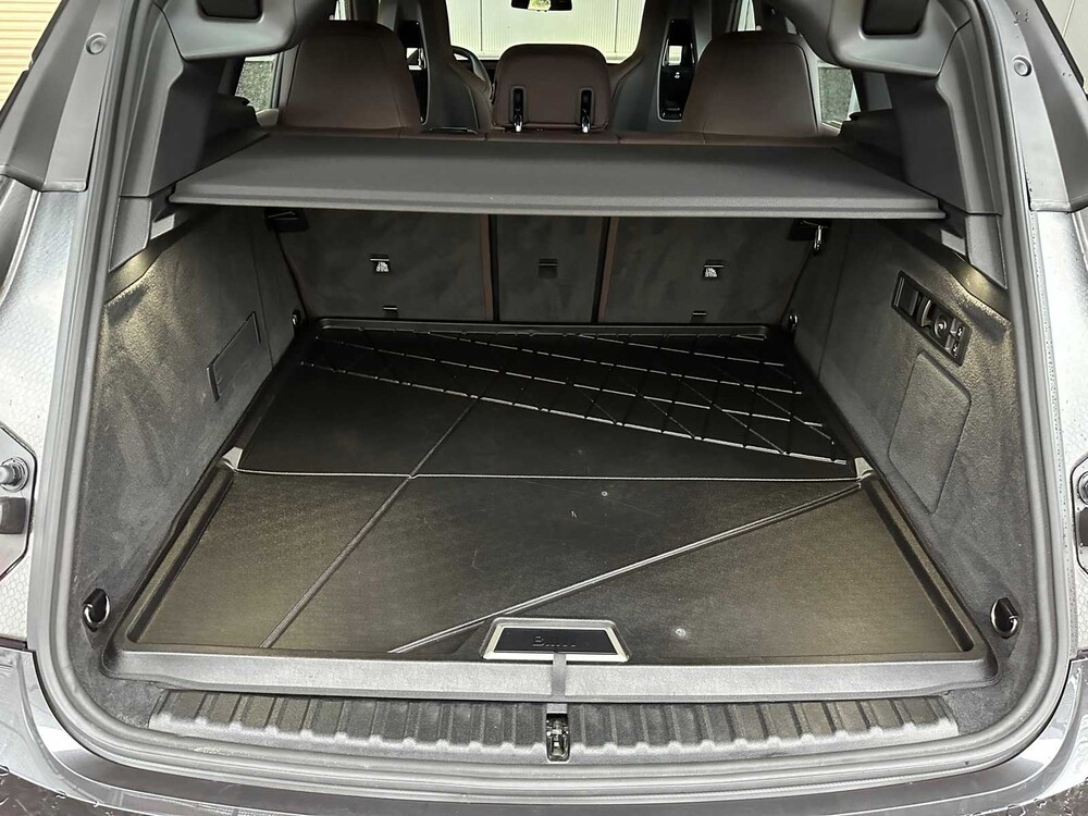 BMW iX xDrive40 Business High Executive Edition Plus 77 kWh 326PS 2023 ORIG-NL, S-978-TG