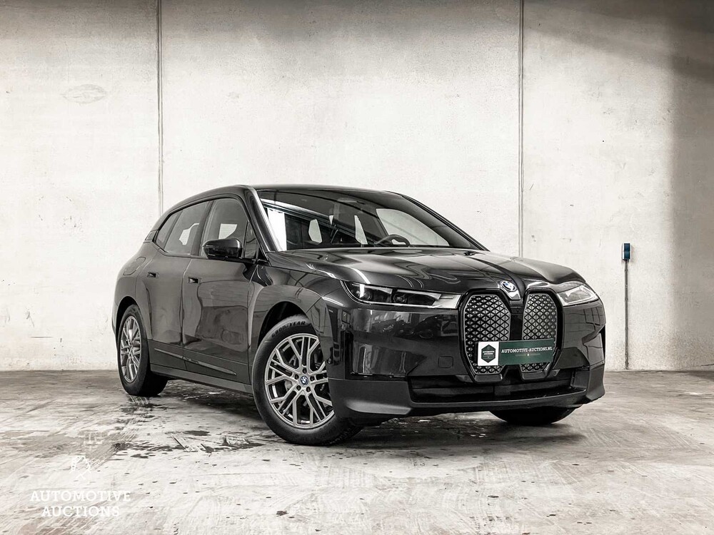 BMW iX xDrive40 Business High Executive Edition Plus 77 kWh 326PS 2023 ORIG-NL, S-978-TG