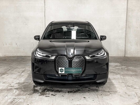 BMW iX xDrive40 Business High Executive Edition Plus 77 kWh 326pk 2023 ORIG-NL, S-978-TG