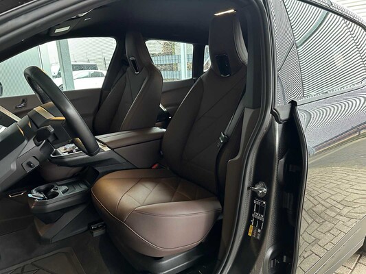 BMW iX xDrive40 Business High Executive Edition Plus 77 kWh 326hp 2023 ORIG-NL, S-978-TG