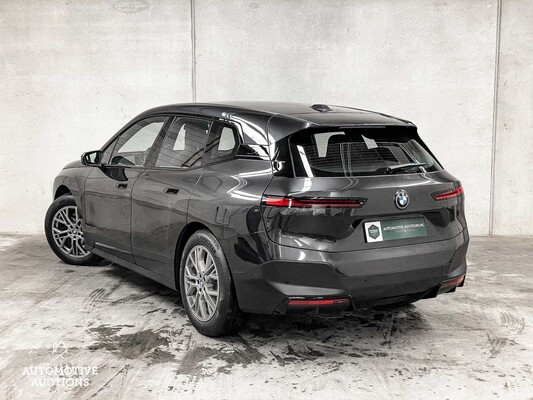 BMW iX xDrive40 Business High Executive Edition Plus 77 kWh 326PS 2023 ORIG-NL, S-978-TG