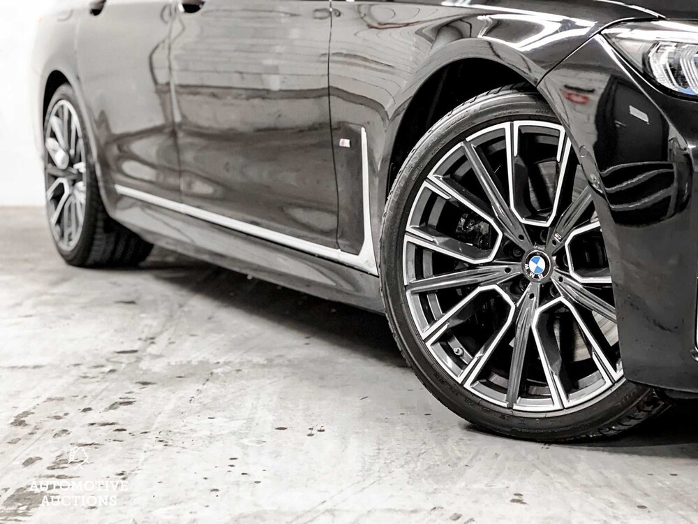 BMW 740d M-Sport xDrive High Executive G11 340PS 2022 ORIG-NL 7er, P-964-RZ