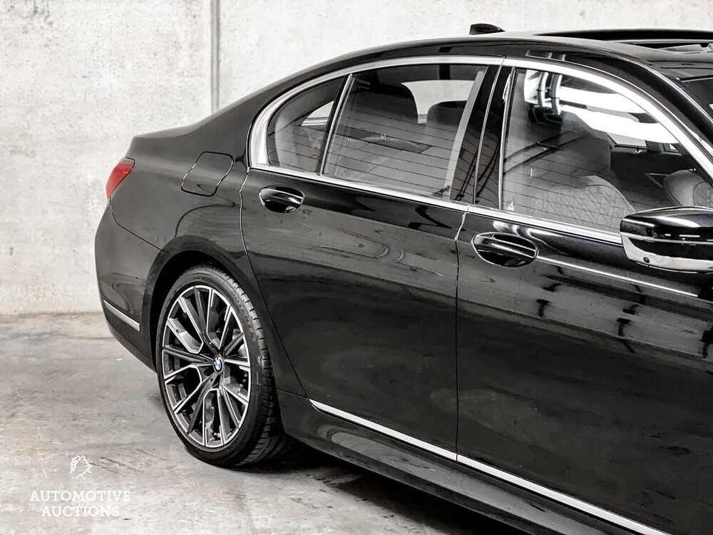 BMW 740d M-Sport xDrive High Executive G11 340PS 2022 ORIG-NL 7er, P-964-RZ