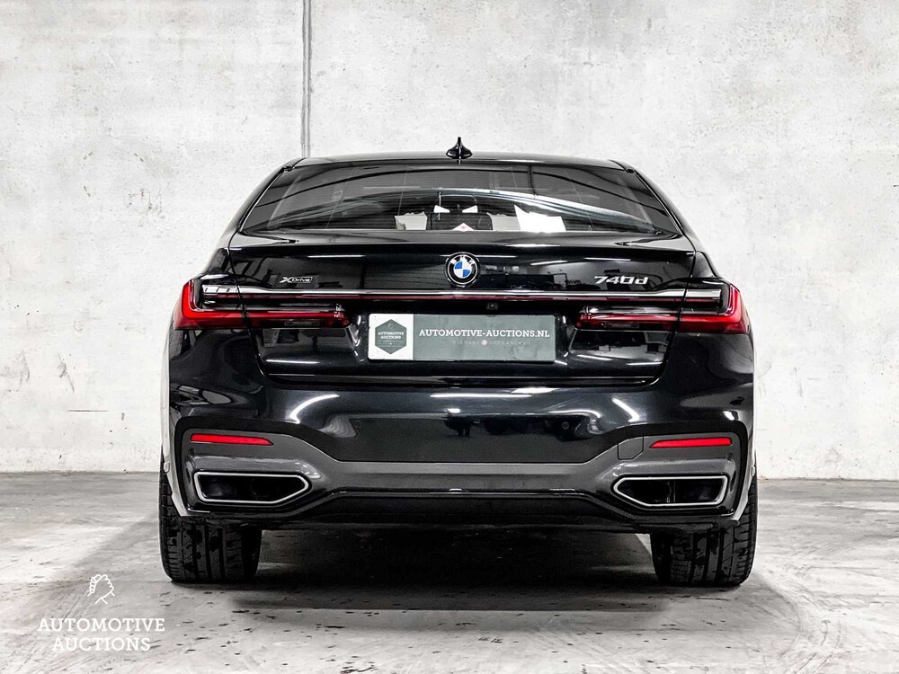 BMW 740d M-Sport xDrive High Executive G11 340PS 2022 ORIG-NL 7er, P-964-RZ
