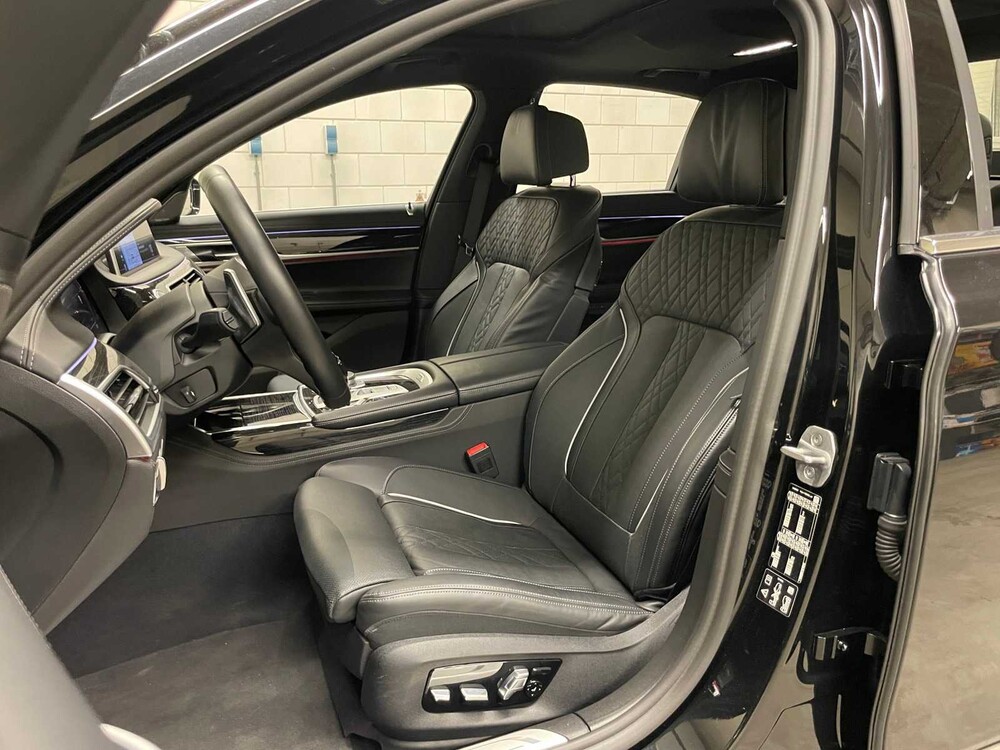 BMW 740d M-Sport xDrive High Executive G11 340PS 2022 ORIG-NL 7er, P-964-RZ