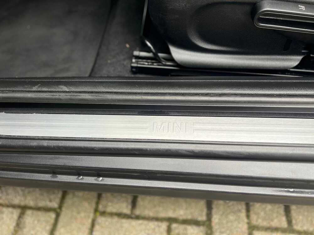 Mini Cooper Pepper 1.5 136PS 2019 ORIG-NL, ZV-199-S