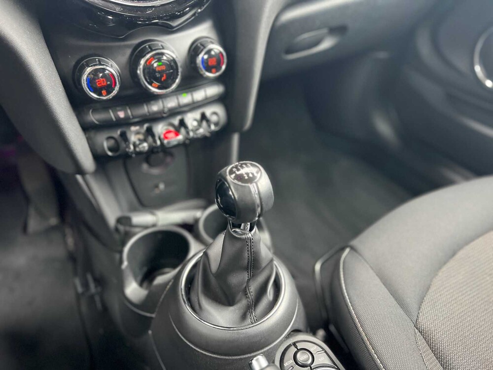 Mini Cooper Pepper 1.5 136PS 2019 ORIG-NL, ZV-199-S