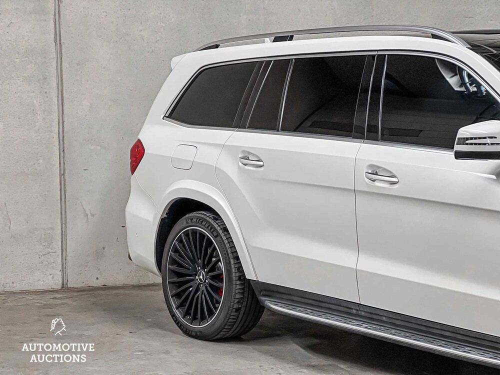 Mercedes-Benz GLS63 AMG 5.5 V8 585PS 2015 GLS-Klasse