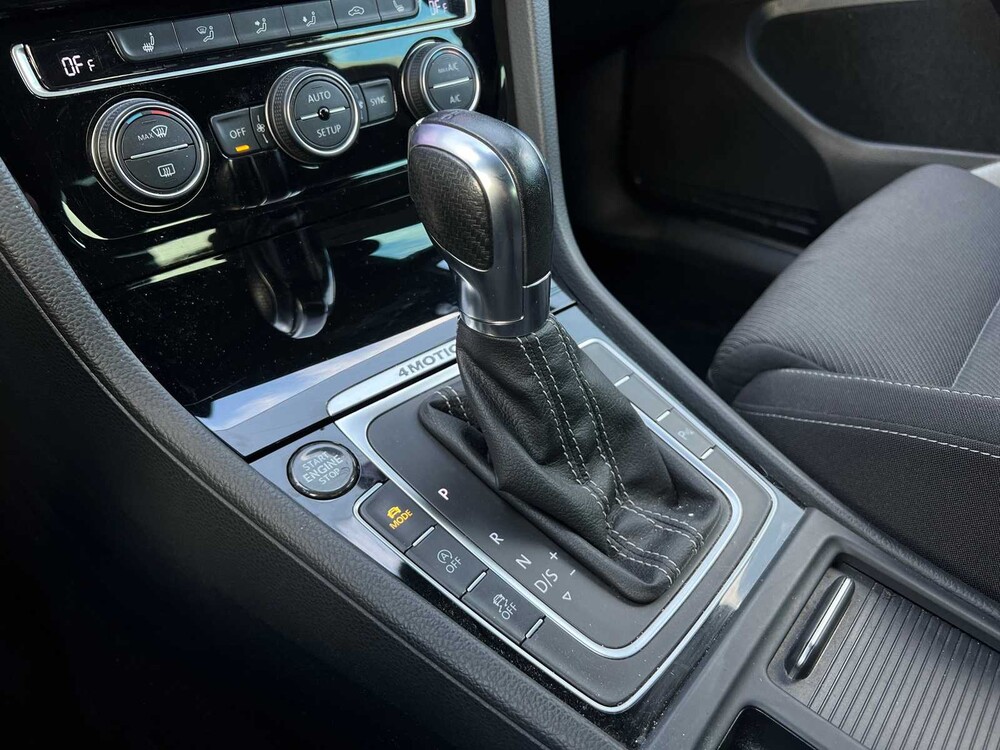 Volkswagen Golf R 2.0 TSI 4Matic 300PS 2014, NH-281-G