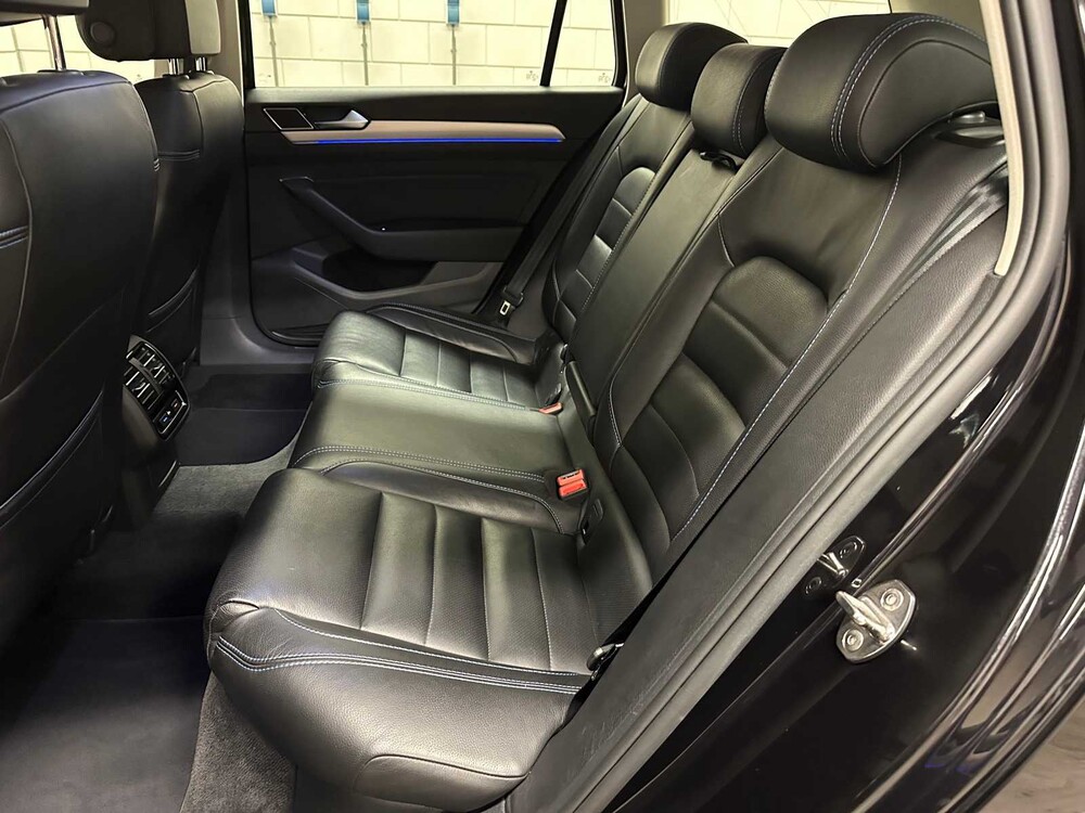 Volkswagen Passat Variant GTE 1.4 TSI Highline 156PS 2015, HJ-119-D