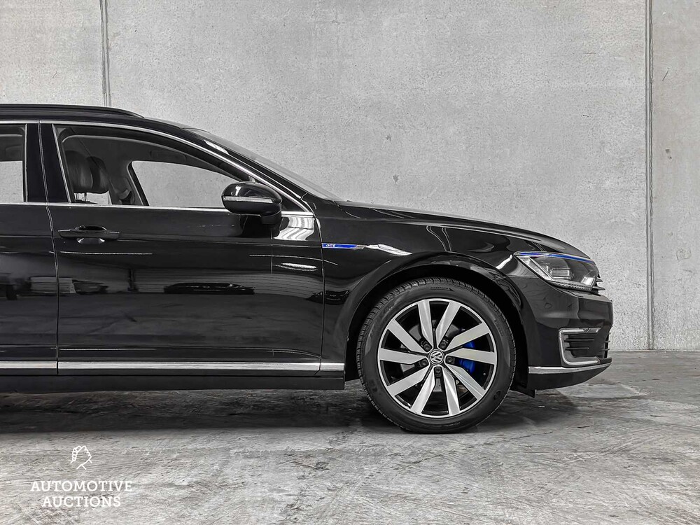 Volkswagen Passat Variant GTE 1.4 TSI Highline 156PS 2015, HJ-119-D
