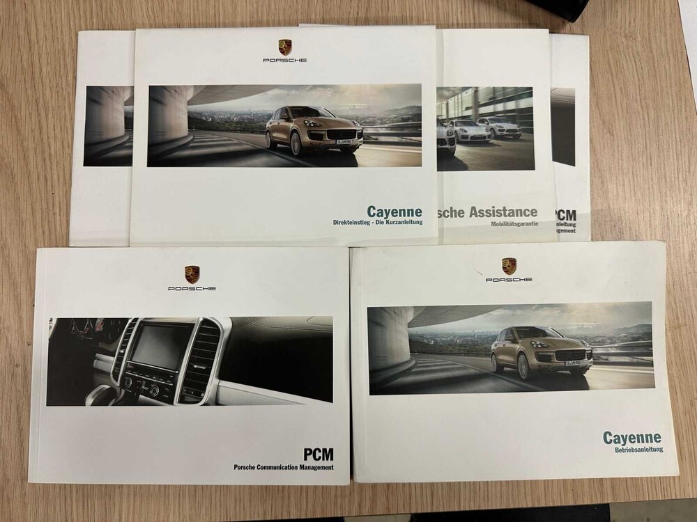 Porsche Cayenne S 4.2 D V8 385PS 2015, niederländische Zulassung