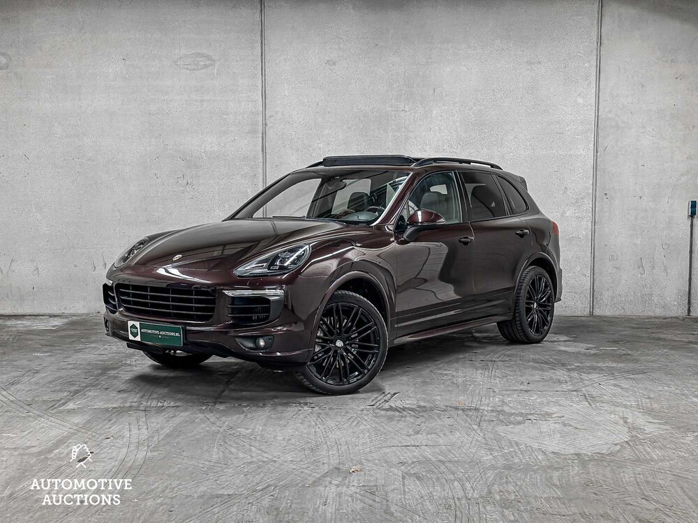 Porsche Cayenne S 4.2 D V8 385PS 2015, niederländische Zulassung