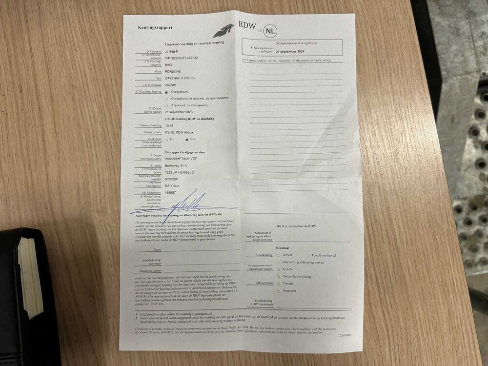 Porsche Cayenne S 4.2 D V8 385PS 2015, niederländische Zulassung