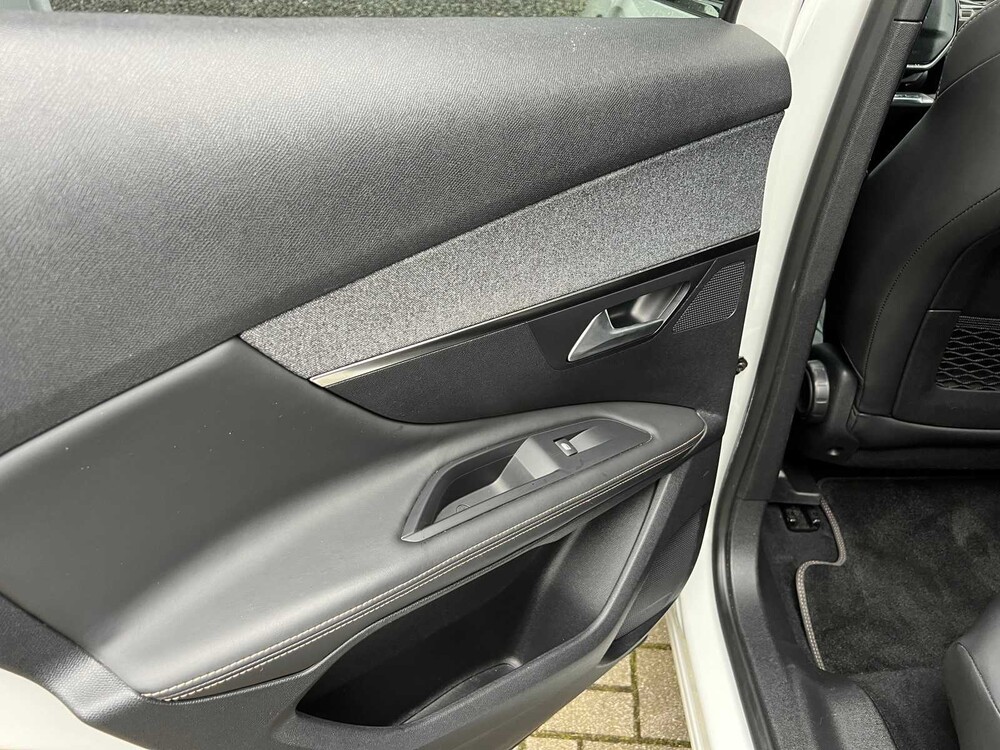 Peugeot 3008 1.2 PureTech GT Line 131PS 2017 ORIG-NL, NZ-436-D