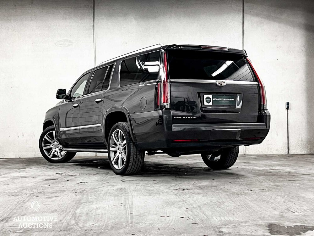 Cadillac Escalade ESV Premium XL 6.2 V8 426PS 8-Sitzer 2016 (ORIGINAL ENGLISH), HT-450-P