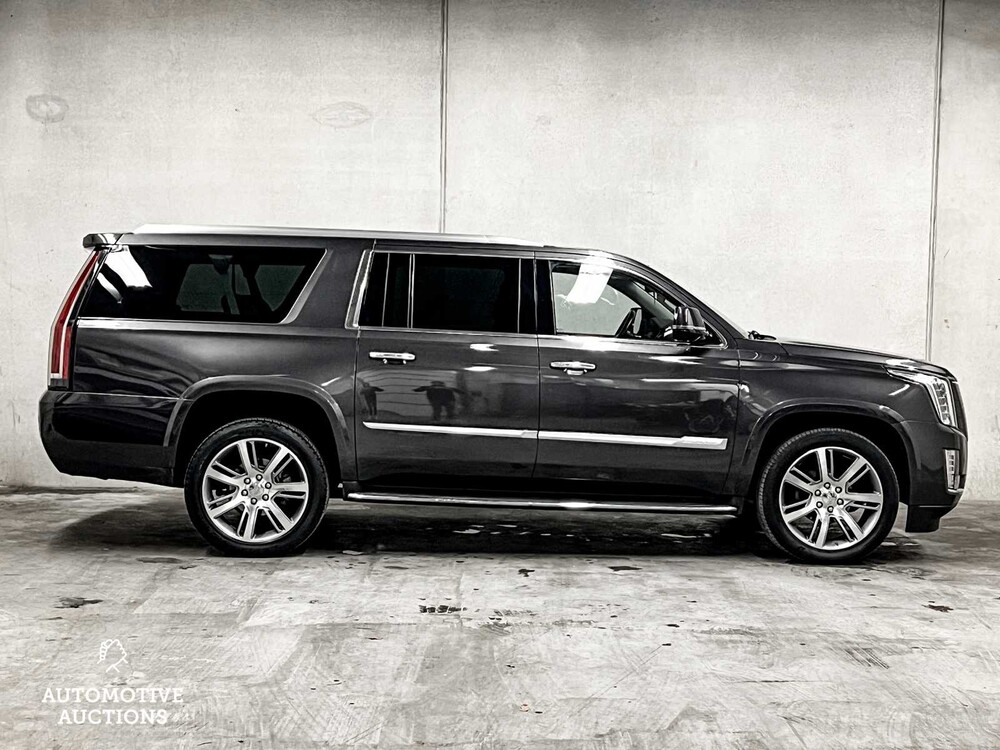 Cadillac Escalade ESV Premium XL 6.2 V8 426PS 8-Sitzer 2016 (ORIGINAL ENGLISH), HT-450-P