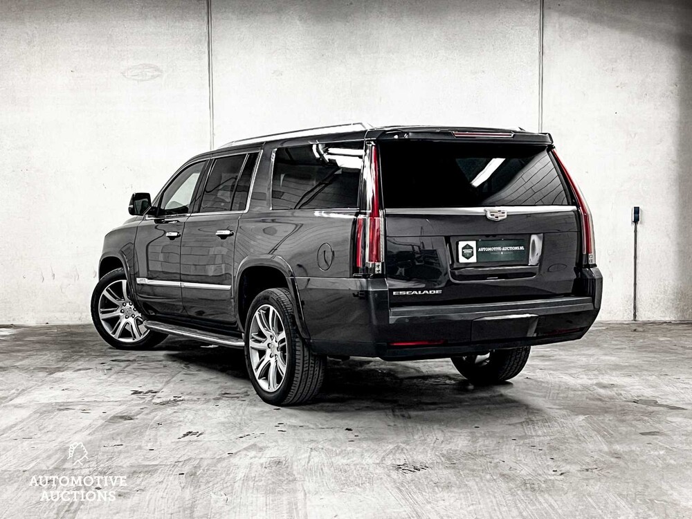 Cadillac Escalade ESV Premium XL 6.2 V8 426PS 8-Sitzer 2016 (ORIGINAL ENGLISH), HT-450-P