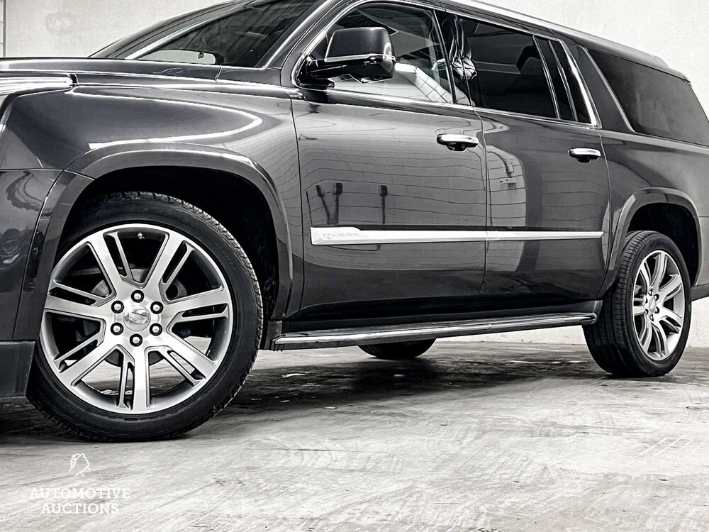 Cadillac Escalade ESV Premium XL 6.2 V8 426PS 8-Sitzer 2016 (ORIGINAL ENGLISH), HT-450-P