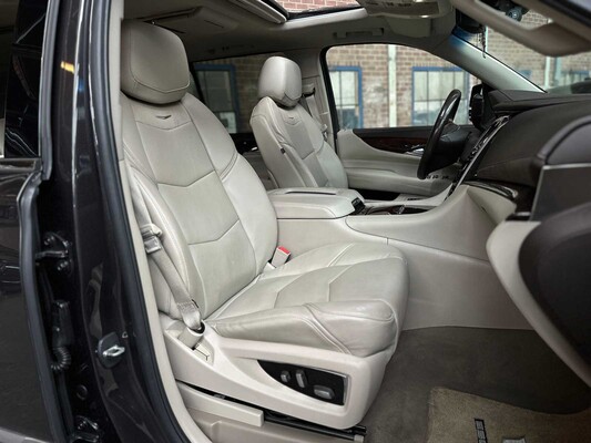 Cadillac Escalade ESV Premium XL 6.2 V8 426hp 8-Seater 2016 (ORIGINAL ENGLISH), HT-450-P