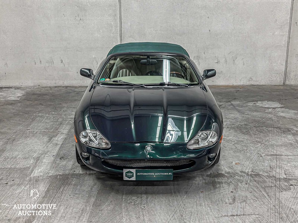 Jaguar XK8 4.0 V8 Cabriolet 284PS 2000, 07-XJ-GG -Youngtimer-