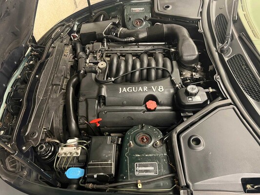 Jaguar XK8 4.0 V8 Cabriolet 284PS 2000, 07-XJ-GG -Youngtimer-