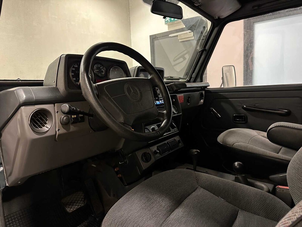 Mercedes-Benz 230GE SCHEUNENTORE KURZ G-Klasse 125PS 1990, K-744-VJ