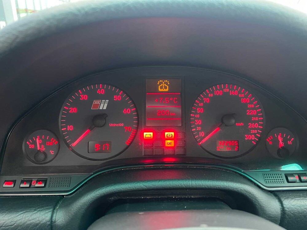 Audi S8 4.2 V8 Exclusive 340PS 1997, 87-LZP-2 -Youngtimer-